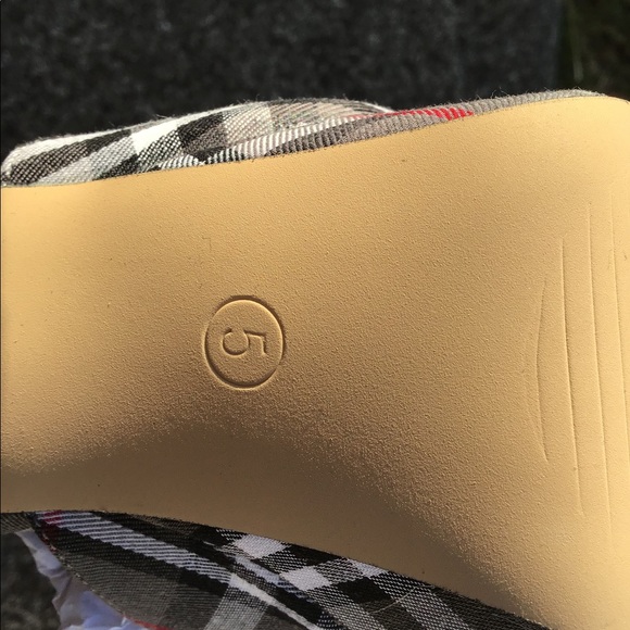 5 inch women’s shoe - Picture 2 of 5